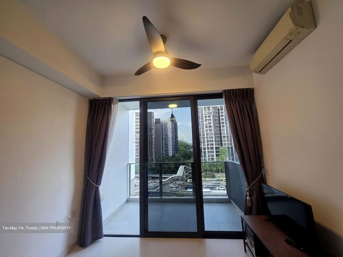 Bartley Ridge (D13), Condominium #587173091